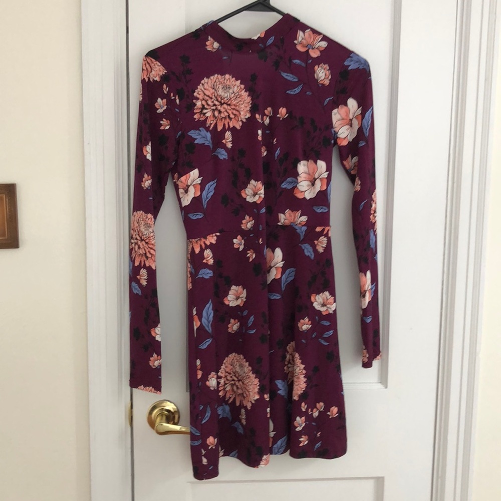 Beautiful fit and flare long sleeve dress